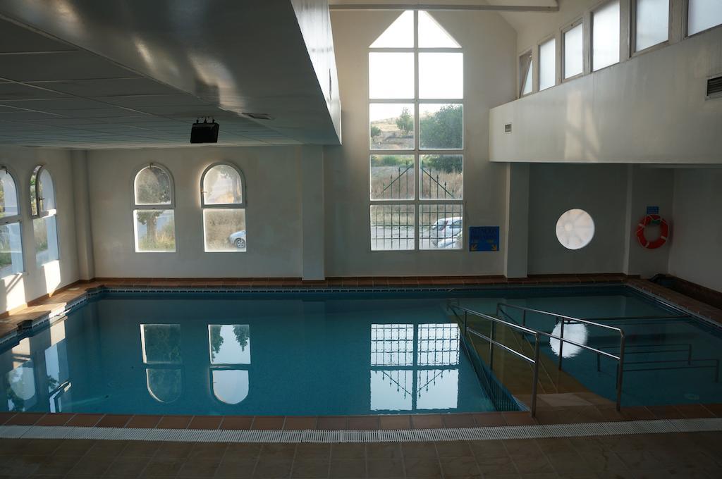Balneario De Alicun De Las Torres Villanueva de las Torres Bagian luar foto